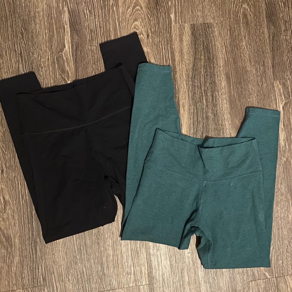 Lot of 2 Active Leggings